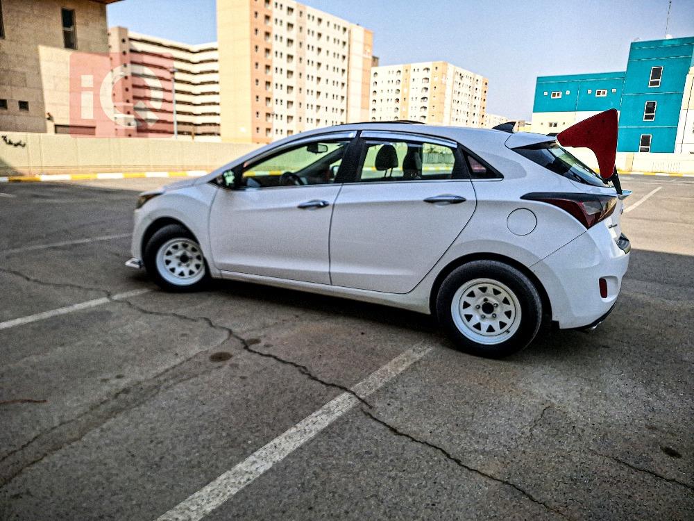 هيونداي i30